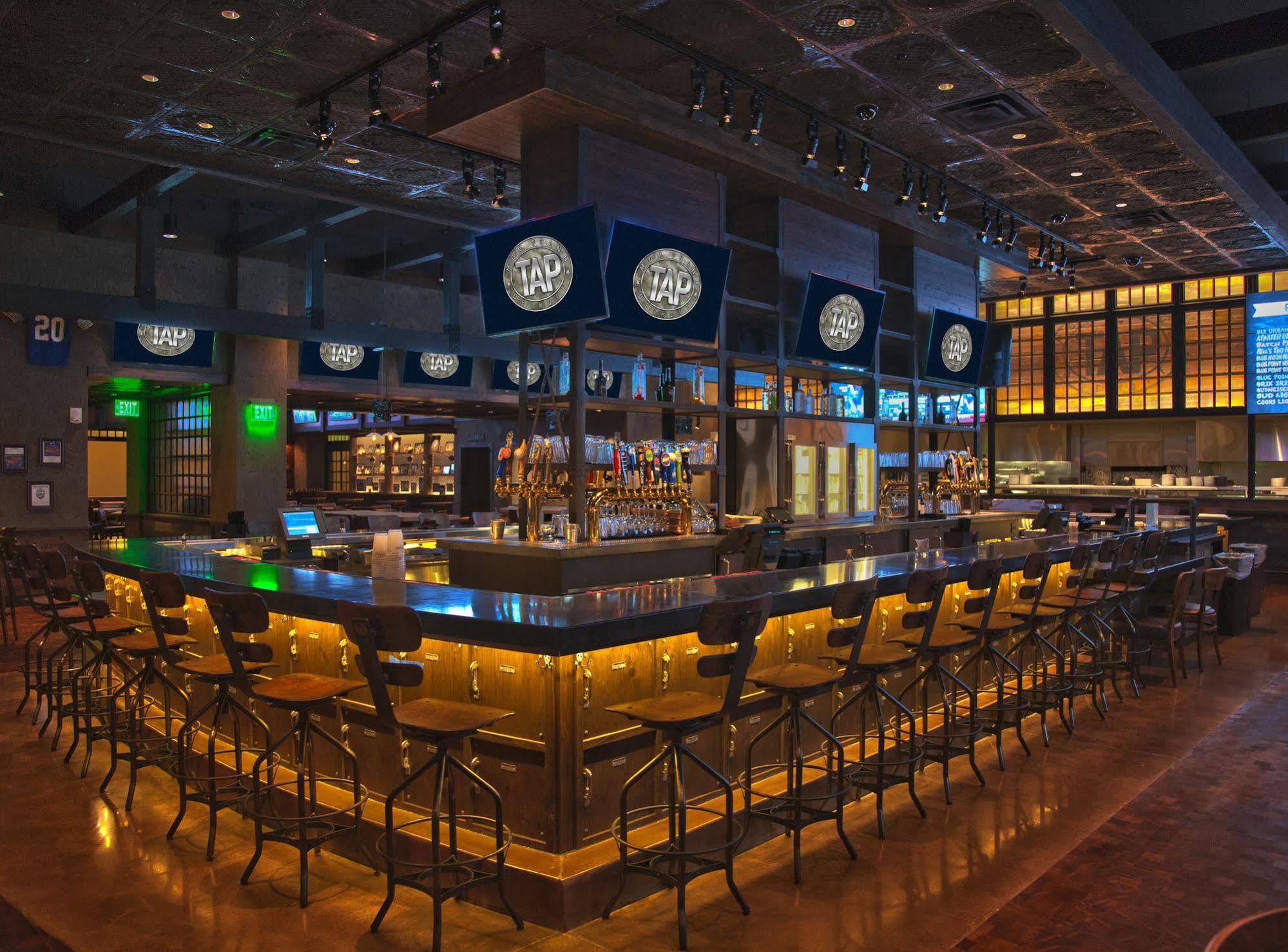 Mgm Grand Detroit Hotel Екстериор снимка